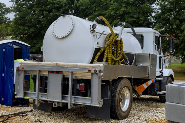 Portable Toilet Options We Offer in Pearl River, LA